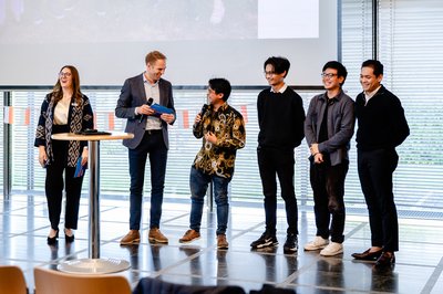 Absolventen des Indonesien Programms Absolventen des Indonesien Programms